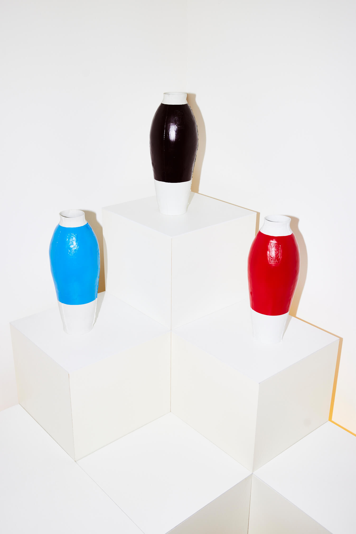 Profiler, Exploring: Hans Ulrich Maurer Extraordinary Design (Fig. 6)