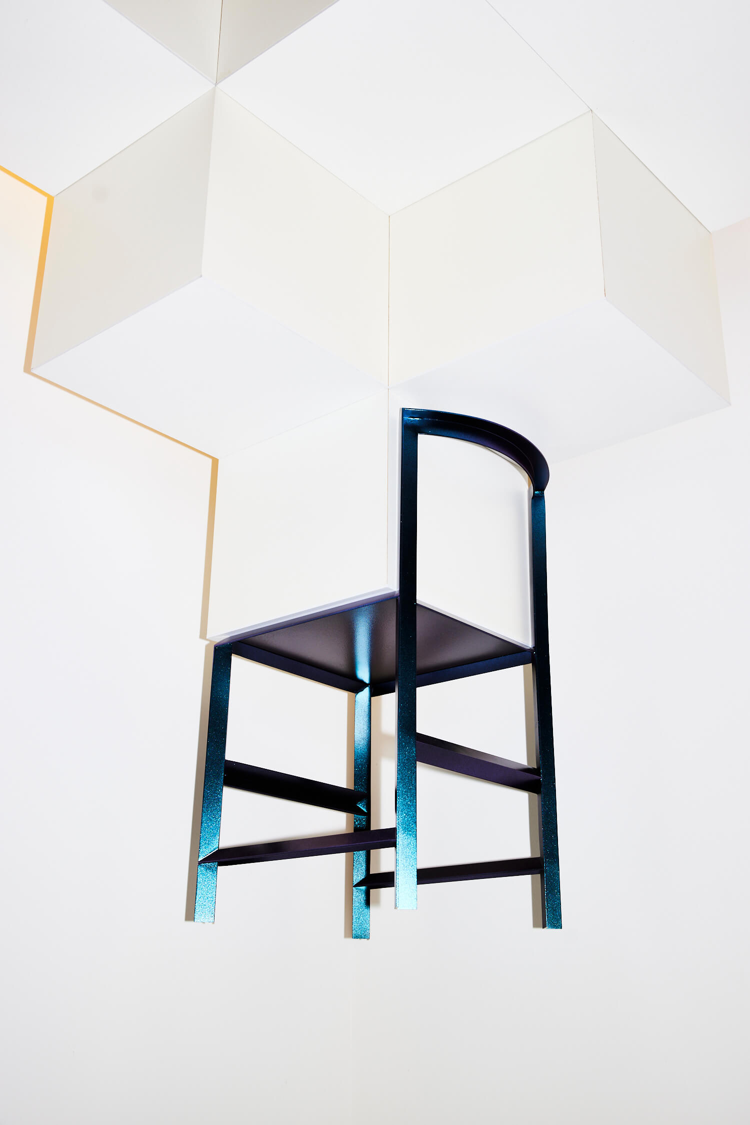 Profiler, Exploring: Hans Ulrich Maurer Extraordinary Design (Fig. 5)