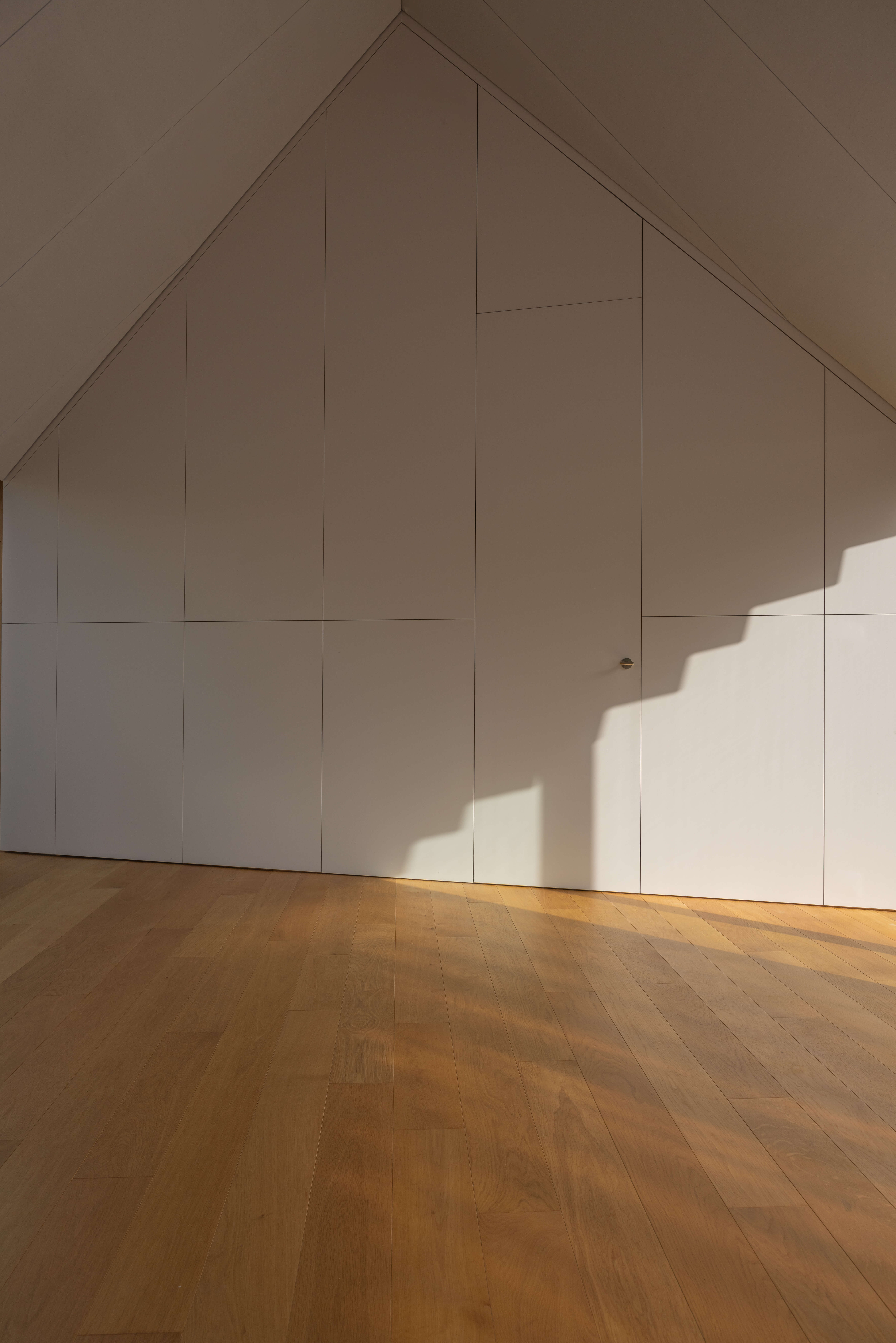 Profiler, Exploring: Lorenz Bachmann Echoes of Architecture (Fig. 5)