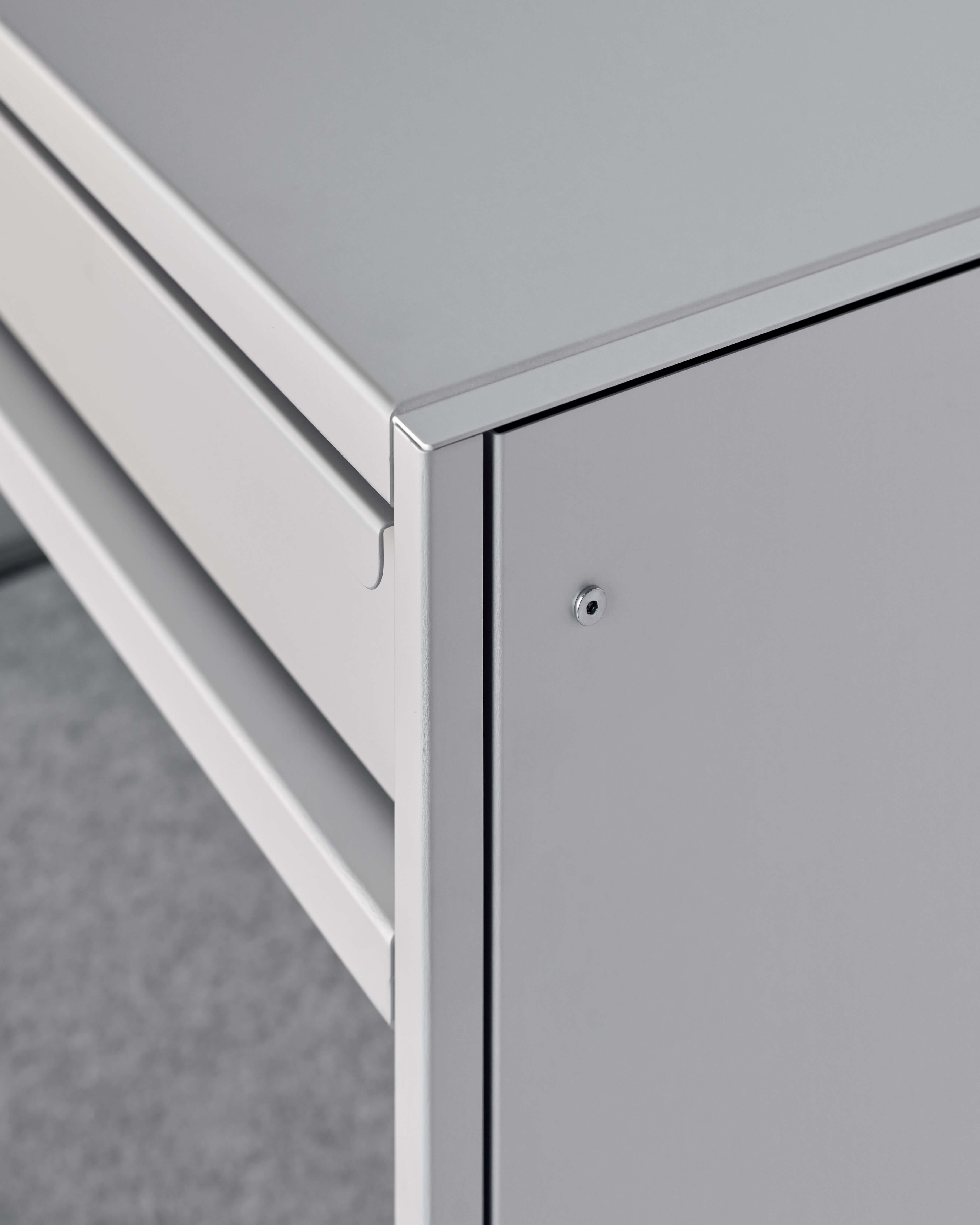Profiler, Exploring: Rimowa Lehni Aluminium amplified (Fig. 10)